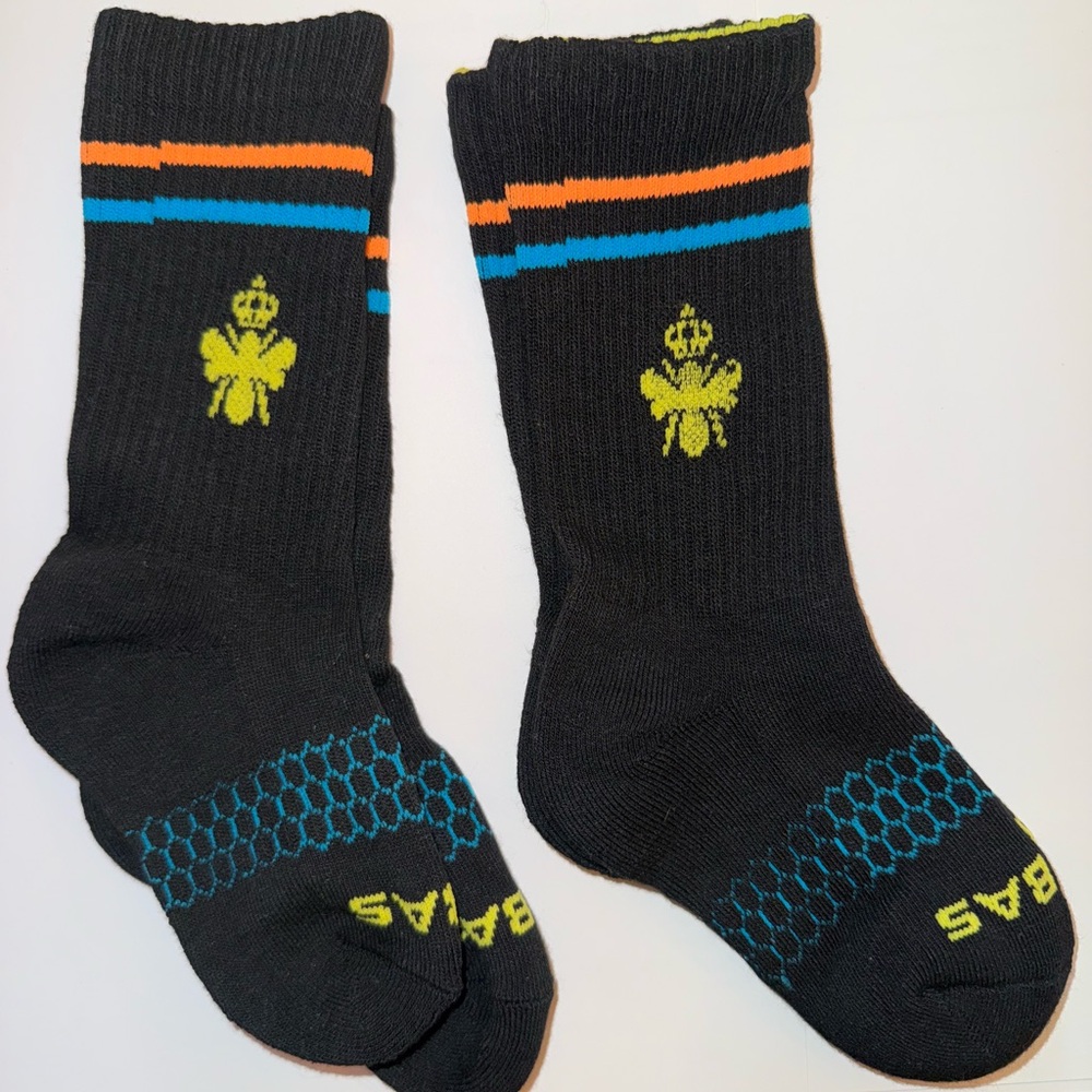Bombas‎ child size NWOT one pair long style